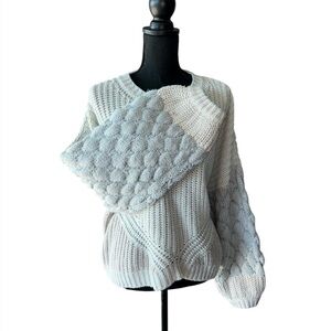 Splendid oversized balloons sleeve cozy white sweater